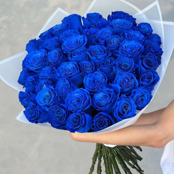 Blueberry bouquet- unique blue rose bouquet