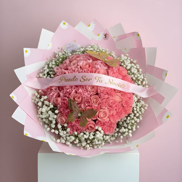 Puedo Ser Tu Novia Proposal Pink Roses & Carnations