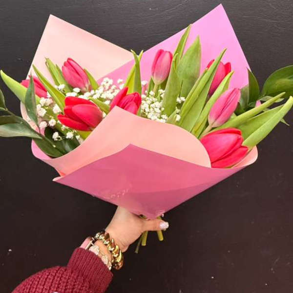 WOMAN'S DAY BOUQUET TULIPS WITH BABY BREATH FILLERS & KOREAN WRAPPING PAPER (SOLD AS IS)