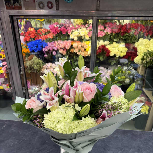 Blushing Edvin’s Bouquet.”