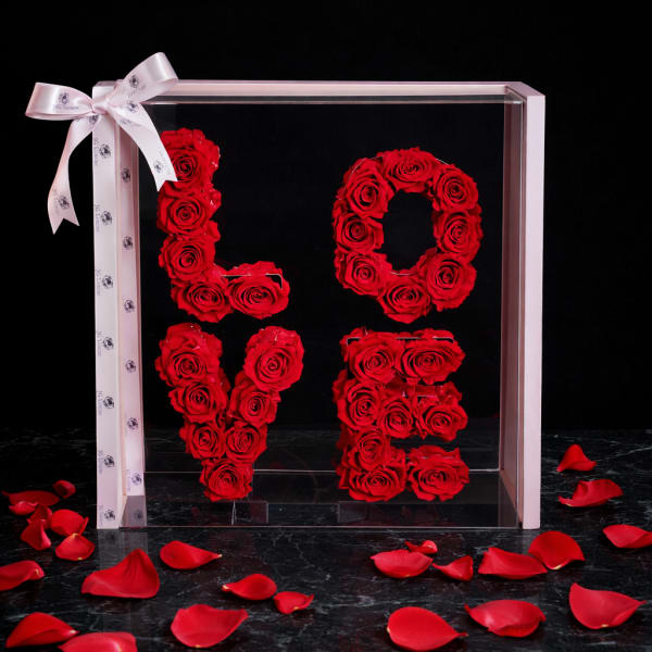 L O V E - Luxury Collection