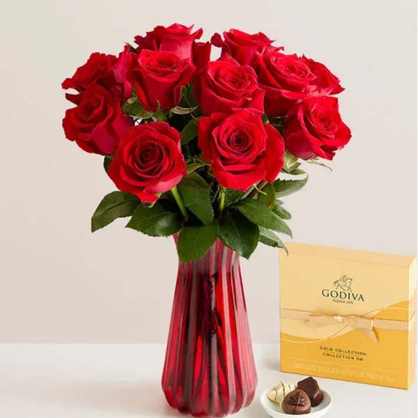 classic love red roses