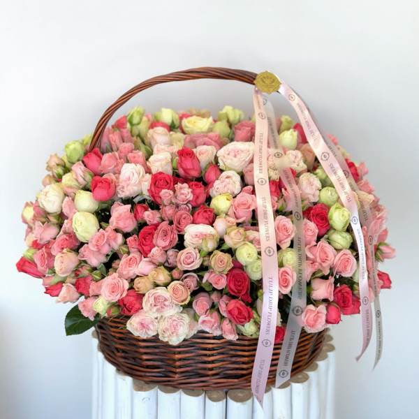 Blushing Garden Basket