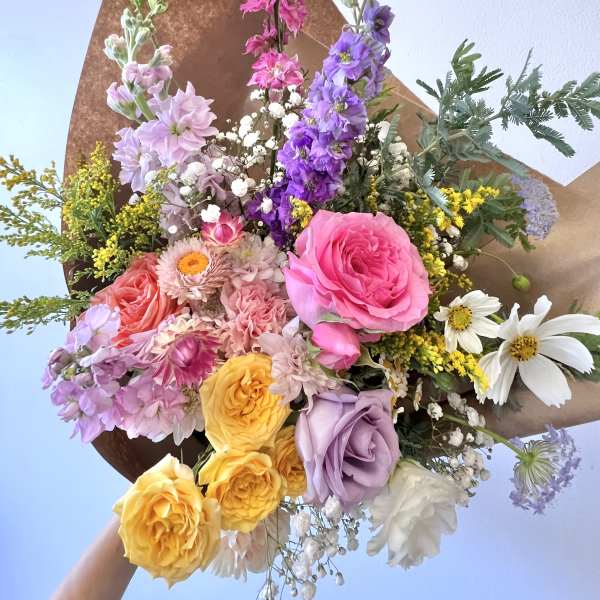 A Beautiful Sunny Day Bouquet (M)
