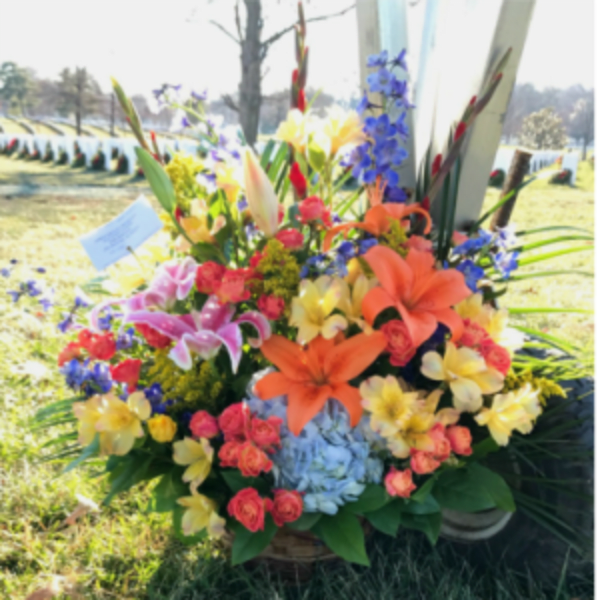 SUMMER FIELDS BASKET
