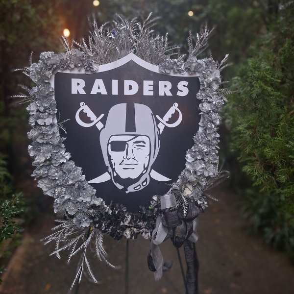 Memorial Sports Wreath