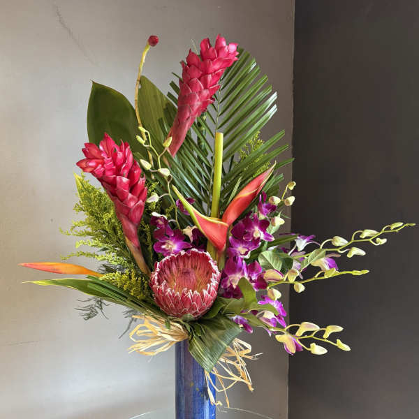 #730 Designer's Choice Vase Arrangement