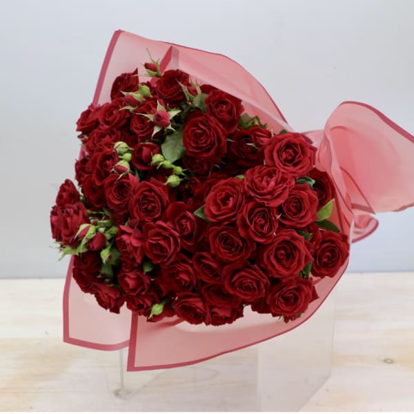 Red Spray Rose Bouquet - WeHo