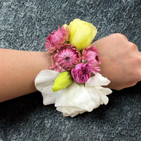 corsage “Fresh Flower Shop – Order Flowers Online”