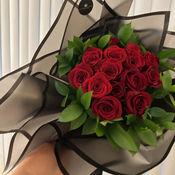 12 Roses , wrapped Bouquet