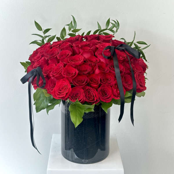 Red Roses - Majestic Love