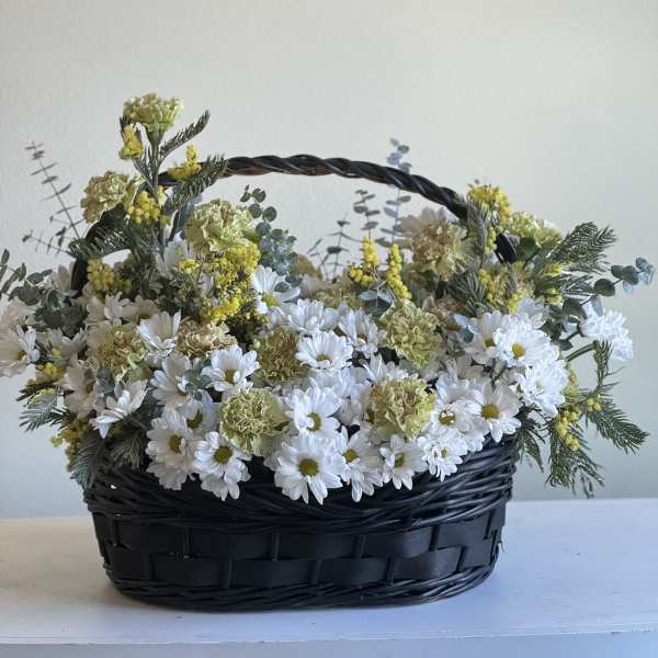 Fragrant basket with added chrysanthemum