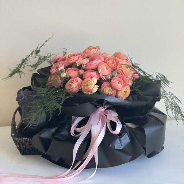 Bouquet with peach ranunculus