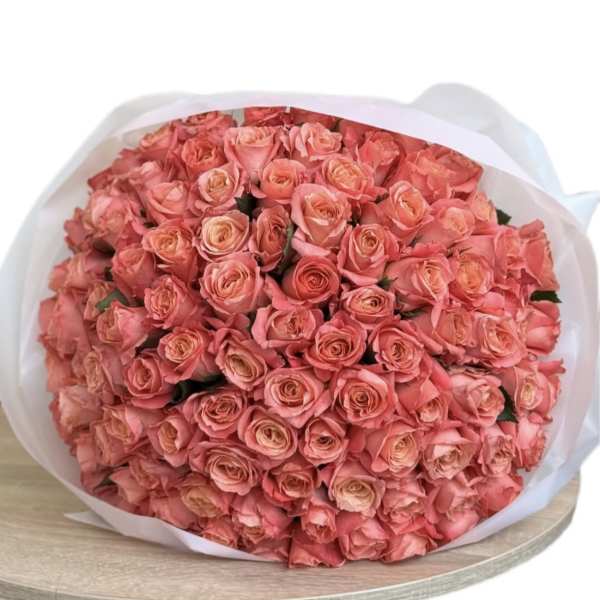 Bouquet of orange autumn roses in white packaging - 50 pieces