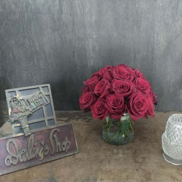 Red Roses Modern Look