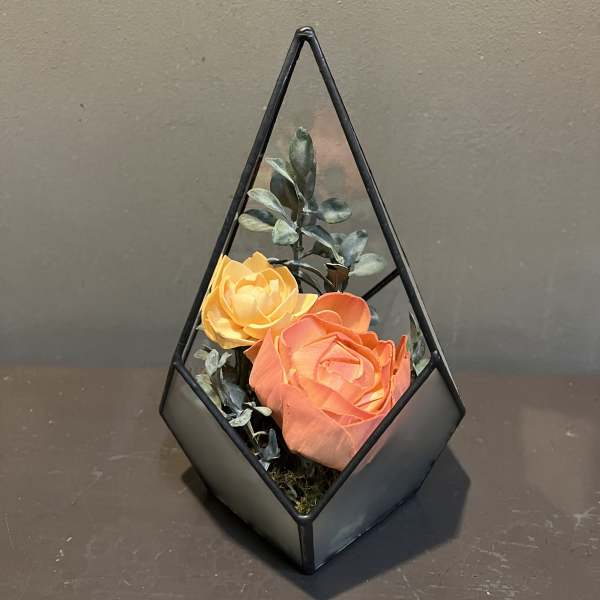 Sola Wooden Flower Centerpiece - Diamond Terrarium