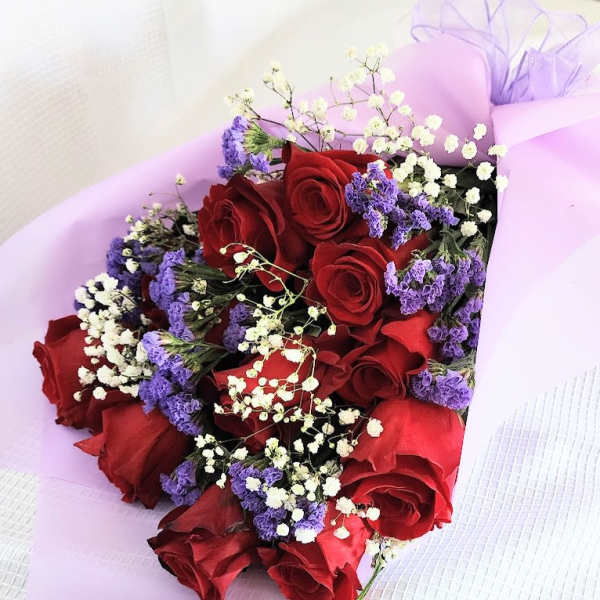 Classic Dozen Rose Bouquet