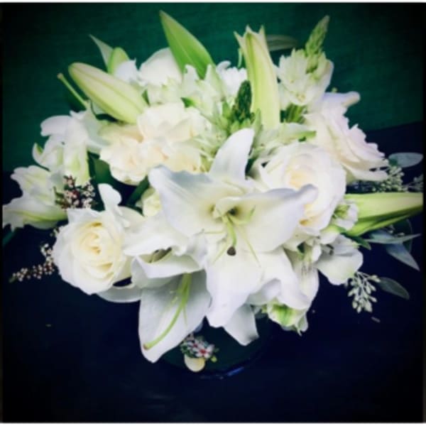 Isle of White by Donya's Florals