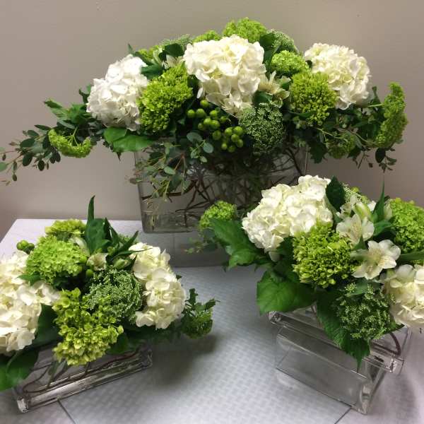 Trois Fluers (price per vase)