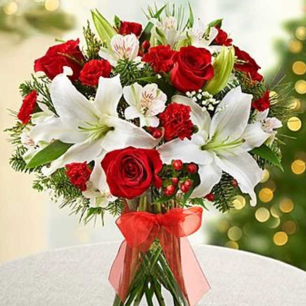 Christmas Fields Of Europe Vase