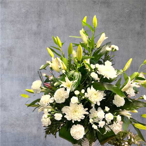 White Sympathy Basket