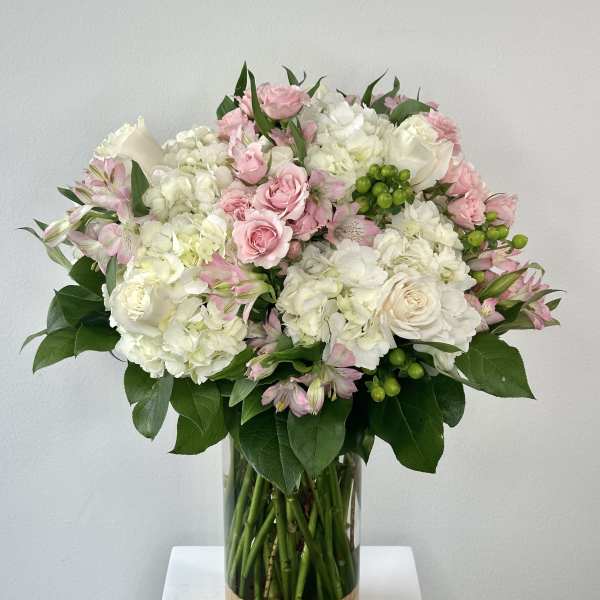 Extravagant Parisian Stroll