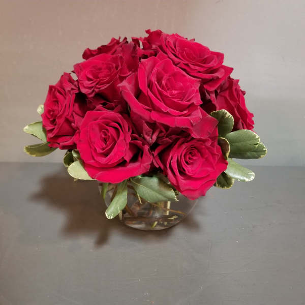 Red Rose Centerpiece