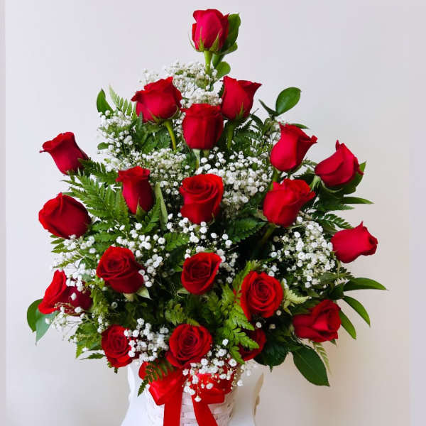Classic Arrangement with red roses