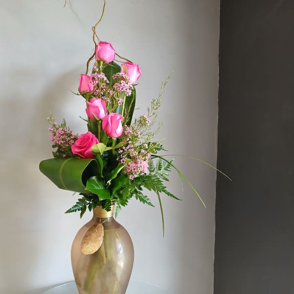 # 746 Designers choice vase arrangement