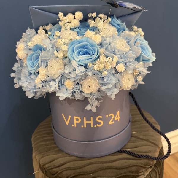 Graduation Cap & Flowers