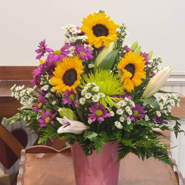 Beginning to look a like Spring by Dixie's Flowers