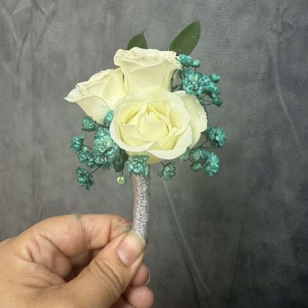 Aqua white spray Roses boutonnière