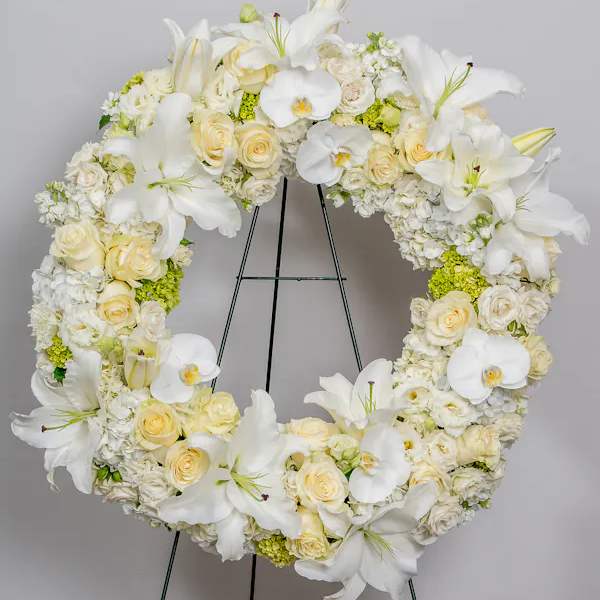 Graceful In White wreath