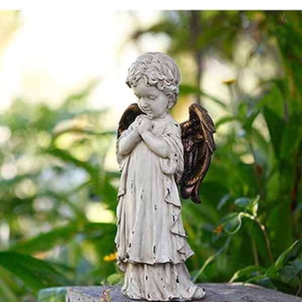 Praying Cherub with Bronze Wings