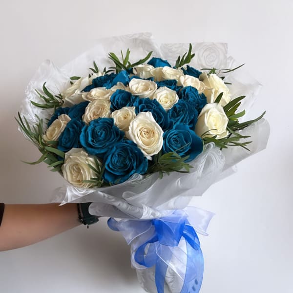 White & Blue Rose Bouquet