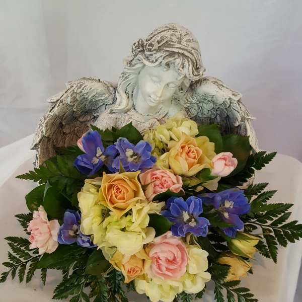 Designer's Choice Angel Wing Statue Keepsake