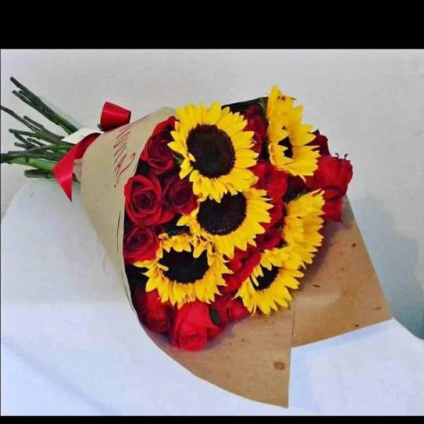 arreglo con girasoles