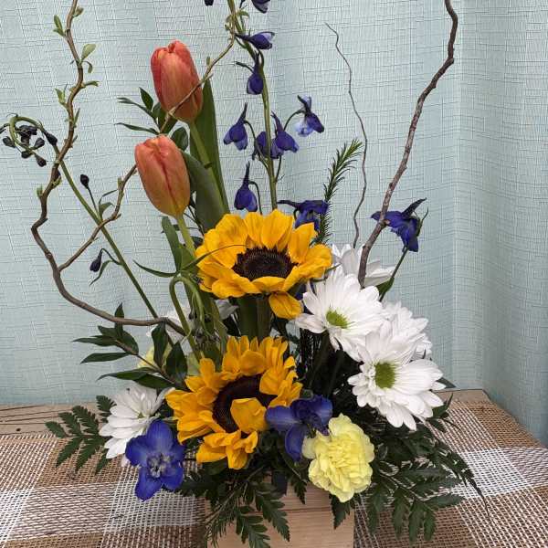 Cheery Spring Arrangement