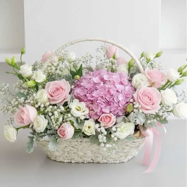 Delicate beauty Flower Basket