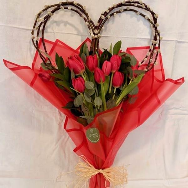 My human Goddess by The House of Flowers