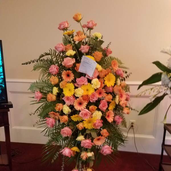 Colorful standing spray