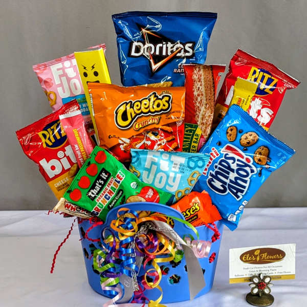 Yummy Snack Basket