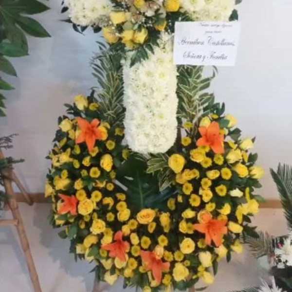 Cruz de eterno descanso