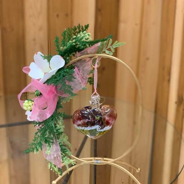 Art Glass Heart Kitras with Stand