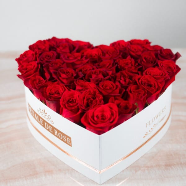 Large DELUXE roses Heart