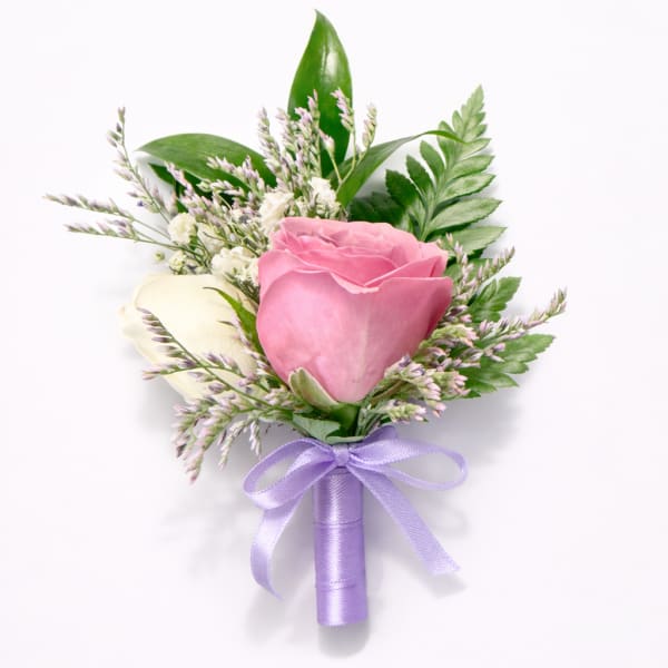 Sweet Romance Boutonniere