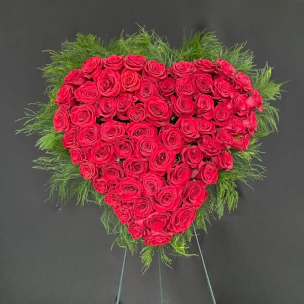 All Roses Solid Heart Wreath (Customizable)