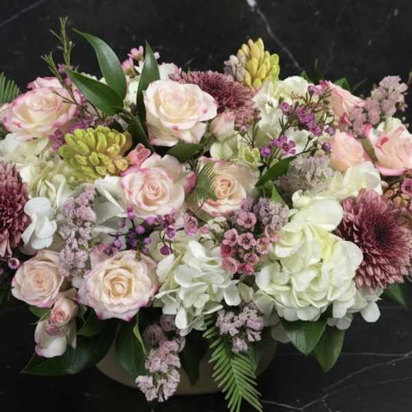 DESIGNERS CHOICE PASTEL SPRING BASKET