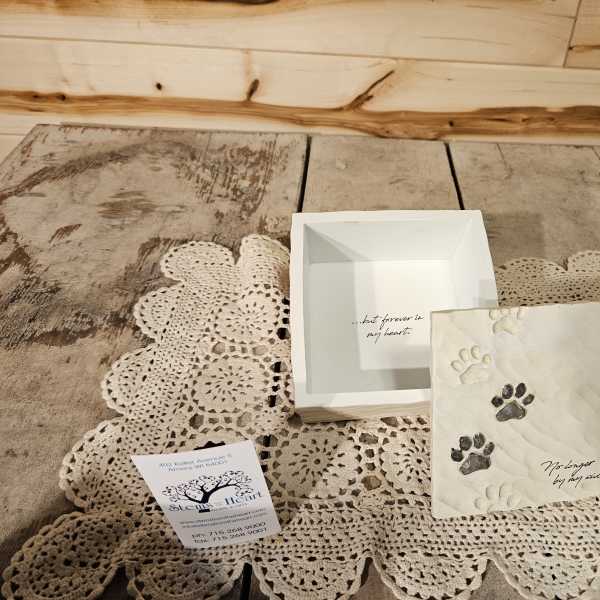 Decorative memorial keepsake box and card with paw prints
