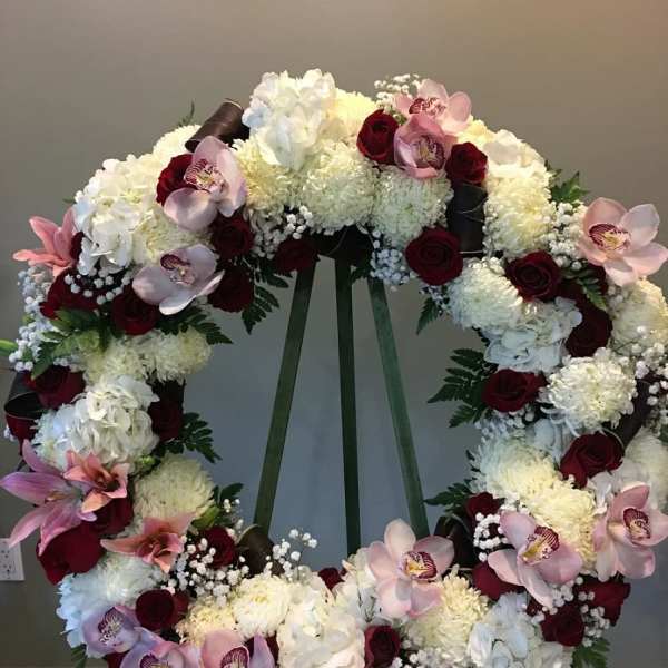 #99 RED & PINK OPEN RING WREATH